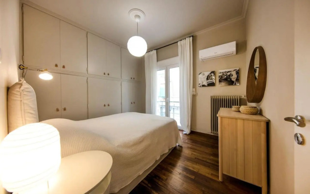 Brand new Modern Apartment with satellite TV