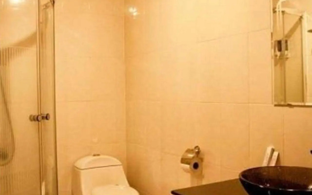 Phi Phung Hotel