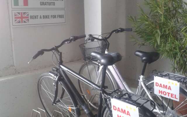 Hotel Dama