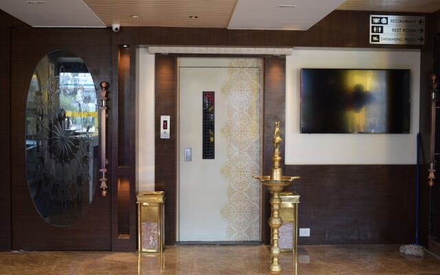 Hotel Seven Sky