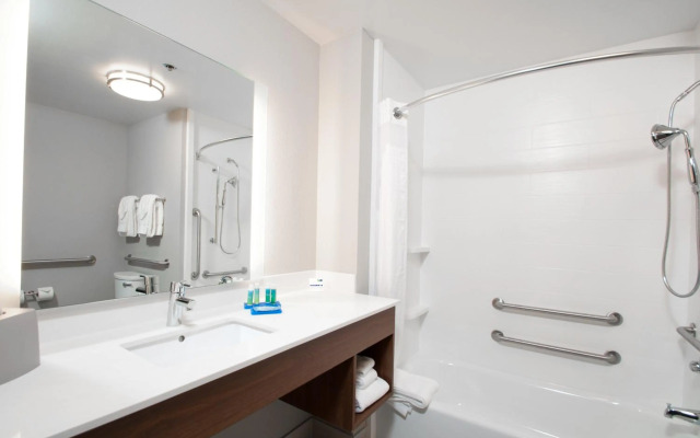 Holiday Inn Express Quantico - Stafford by IHG