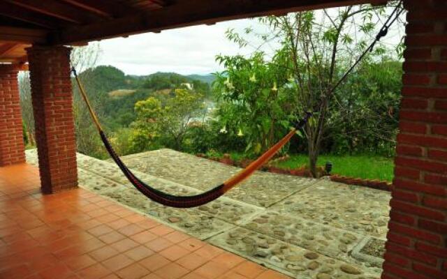 Centro Ecoturístico Cabañas Latuvi