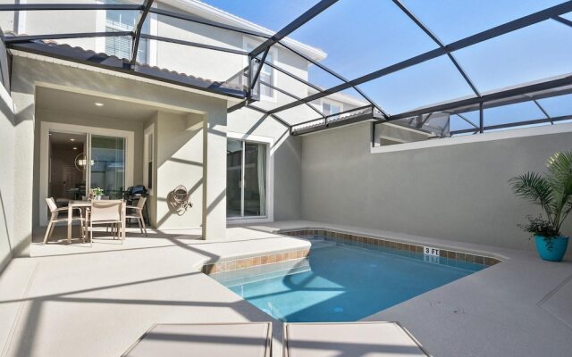 Gorgeous Home in Unbeatable Location