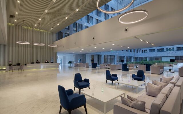 Sanya Phoenix  Airport Hotel