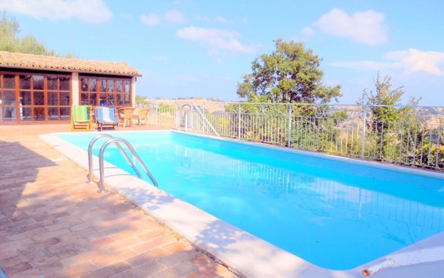 Studio in Castel Colonna, With Pool Access and Enclosed Garden