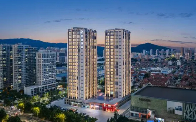 Atour Hotel Yantai Zhifu Station Red Star Macalline – Outside – Yantai
