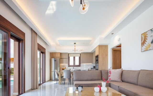 Villa Red Sunset by Estia