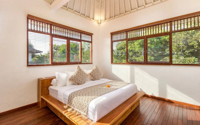 Villa Lisabella by Villa Finder – Guest Rooms – Kuta
