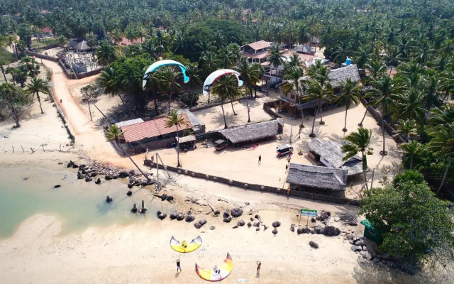 Hosanna Kite Beach Resort