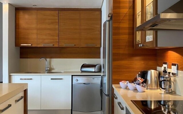 Marine Square Luxury Holiday Suites