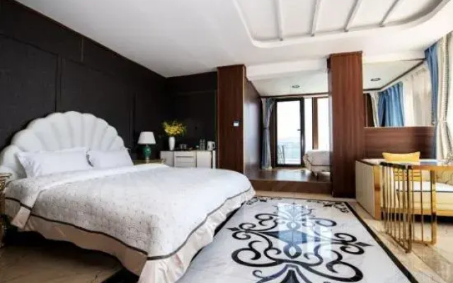 Dali Aegean Villa Santorini Haiyuntian Hotel (Haidongfang Bohai Branch)