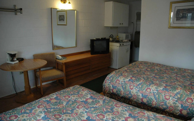 Blue Moon Motel