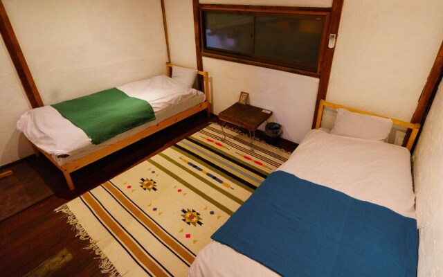 Slow House Kyoto - Hostel