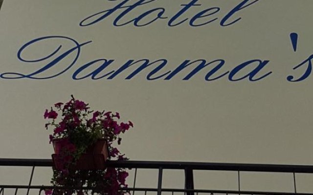 Hotel Damma's