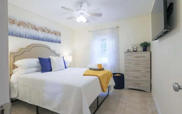 Saint Joseph Suites Down Town Tampa