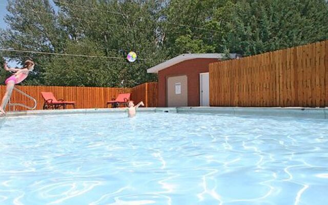 Cody Legacy Inn & Suites