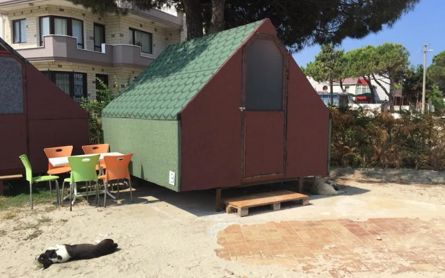 Mola Camping