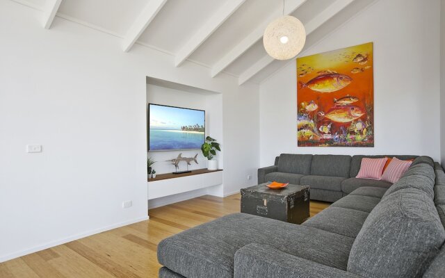 Smith Beach Getaways Beachwood House