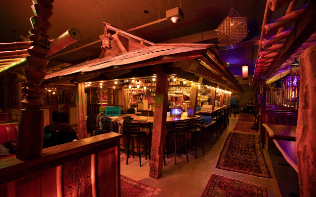 McMenamins Elk Temple