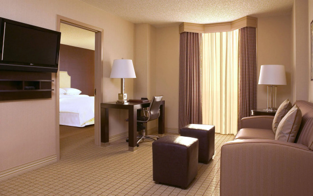 Sheraton Suites Market Center Dallas
