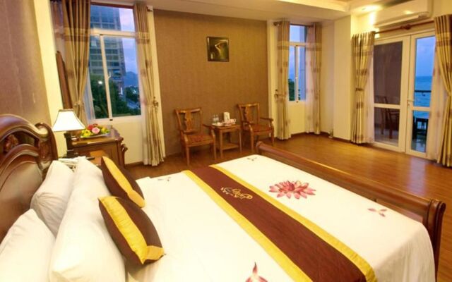 Luxury Nha Trang Hotel