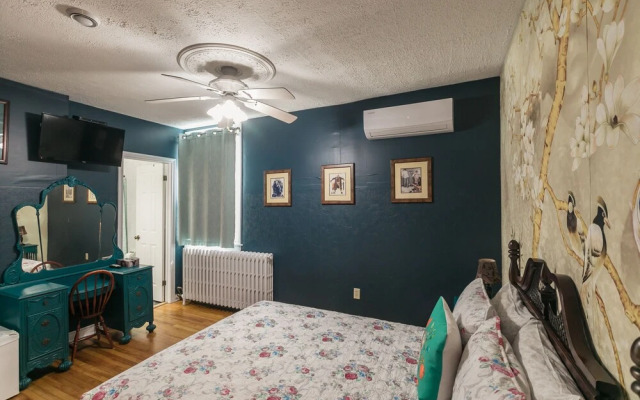 Prince Street Suites