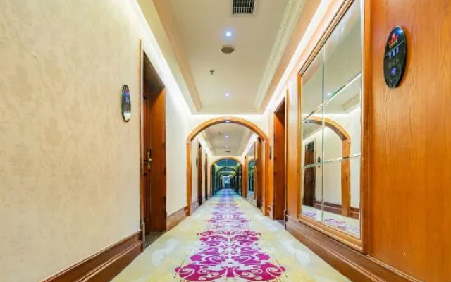 Home Meeting Hotel (Chengdu Kuanzhai alley)