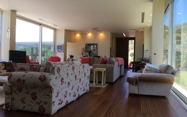 Villa Rose