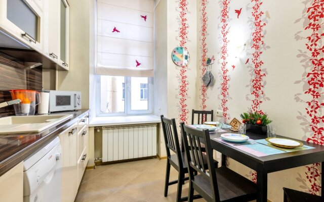 Апартаменты на Московском пр-те, 4