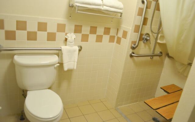 Fossil Creek Hotel And Suites