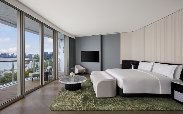Waldorf Astoria Shanghai Qiantan – Guest Rooms – Shanghai