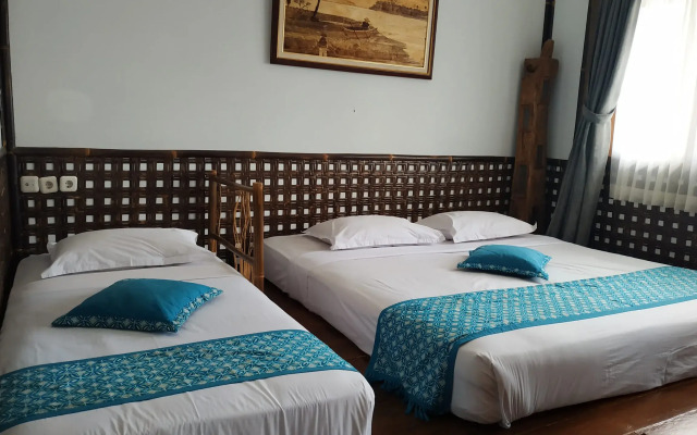 Kampung Sumber Alam Garut Powered by Archipelago