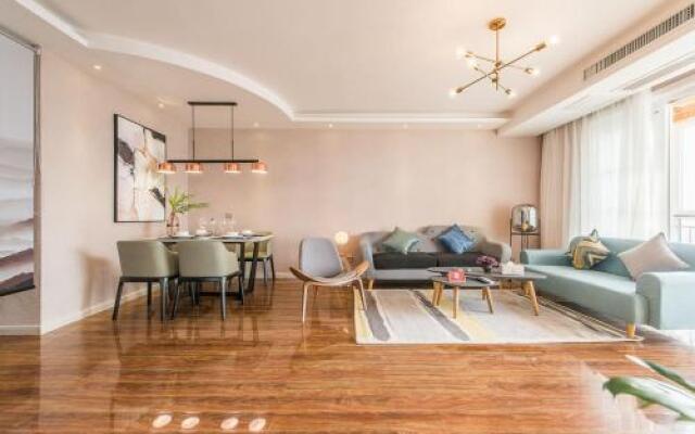 Xi'an Beilin·Yongning Gate· Locals Apartment 00141230