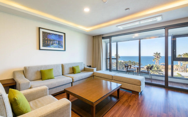 Uni Hotel Jeju