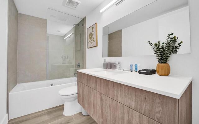 Up East Townhomes by Nomada Residences