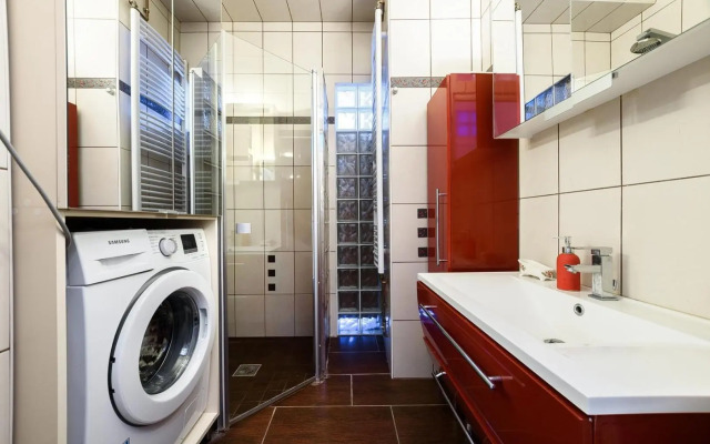 Downtown Buda Homes Relax