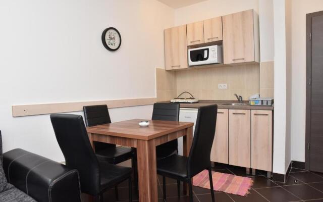 Private apartman 5b23 in Kraljevi cardaci