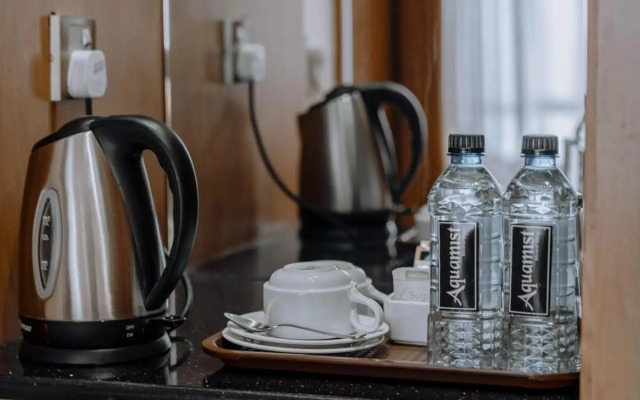 Saab Royale Hotel