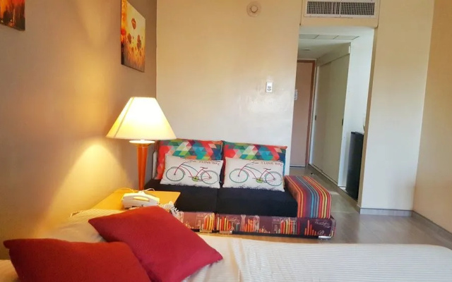 E M City Hotel Curacao