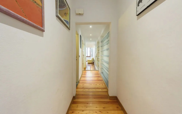 Montebello Place by Mmega