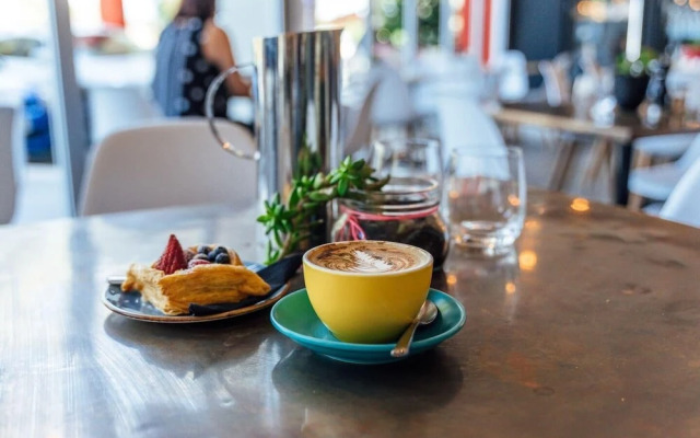 Blue Moon at Watson - Wifi - Gym - Pool - Cafe