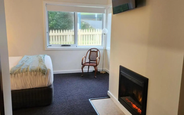 Stanley Village Waterfront Accommodation