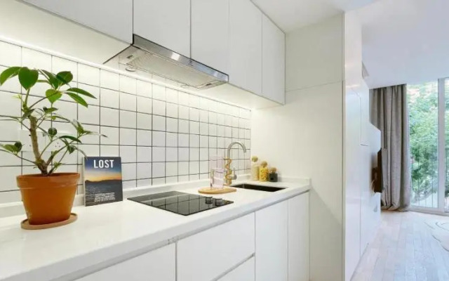 base WENDING Serviced Apartment