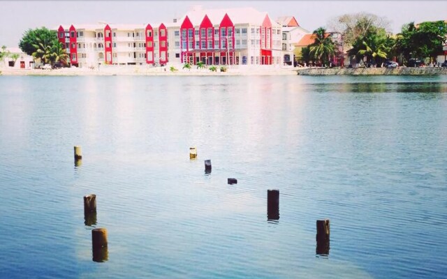 Ramada by Wyndham Tikal Isla de Flores