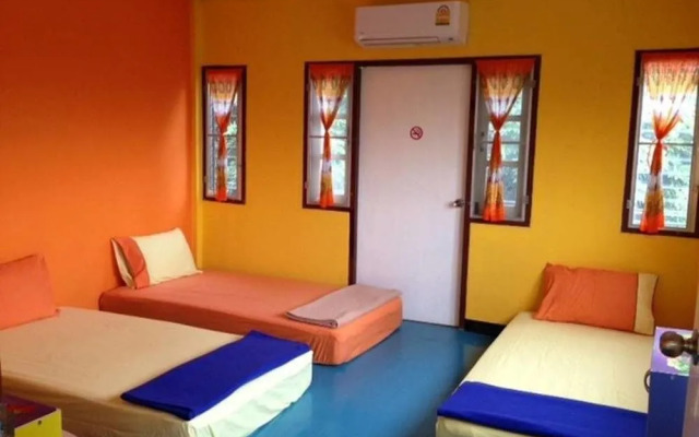 Just Chill Inn - Hostel