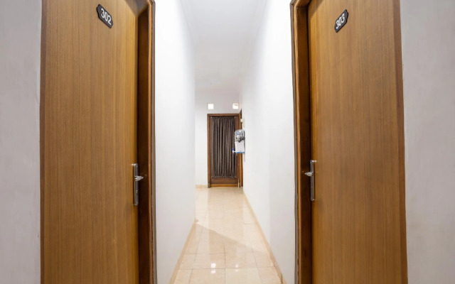 OYO 3707 Halona Guesthouse