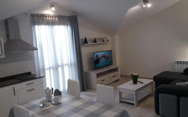 Apartamentos La Pradera de Isla