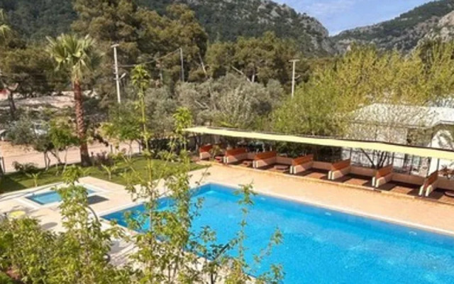 Olimpos Vadi Houses