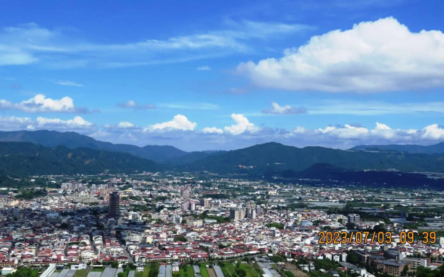 雅如小築電梯民宿