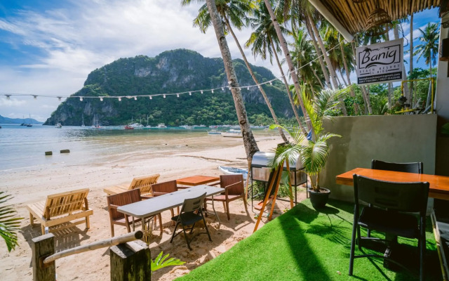 El Nido Mahogany Beach
